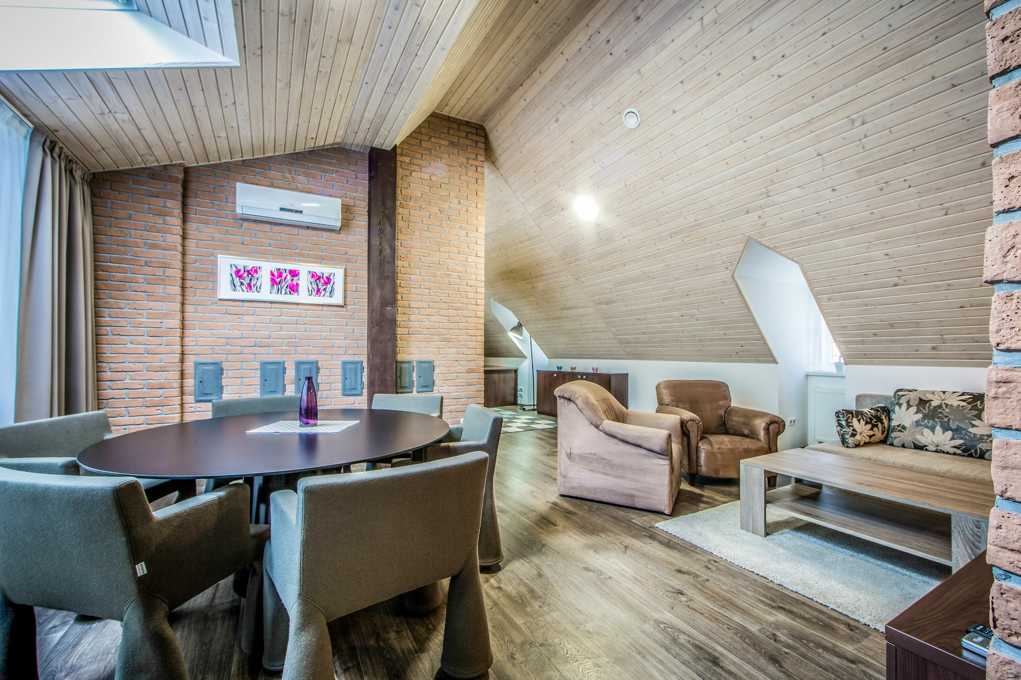 Aplend City Bastova 1 Bratislava Ngoại thất bức ảnh